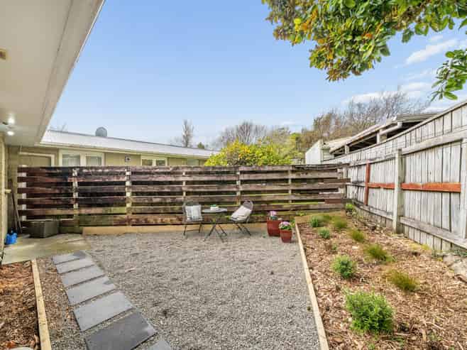 7 Deller Grove, Silverstream