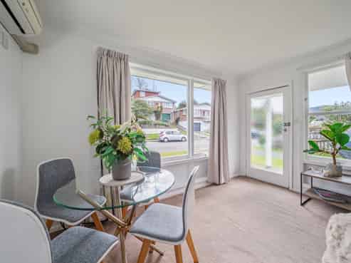 7 Deller Grove, Silverstream