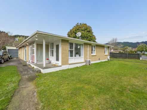 7 Deller Grove, Silverstream