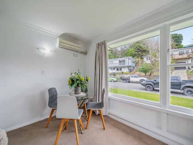 7 Deller Grove, Silverstream
