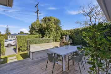 10 Fordham Street, Beach Haven