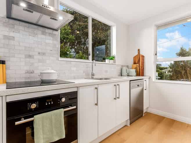 4 Taupiri Crescent, Titahi Bay