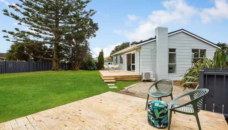 4 Taupiri Crescent, Titahi Bay