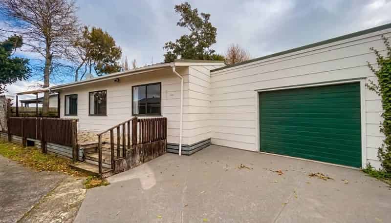 2/56C Burundi Avenue, Clendon Park