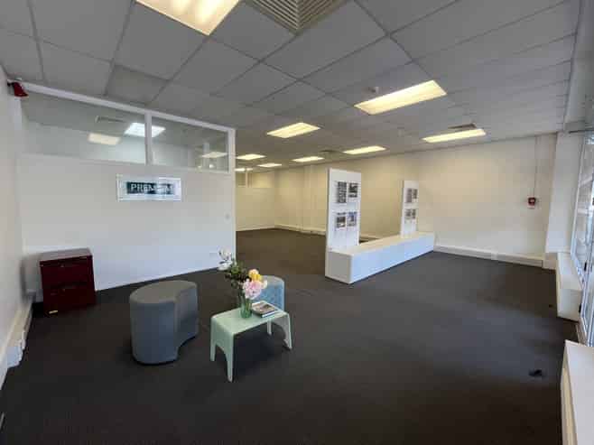 Versatile retail/ office