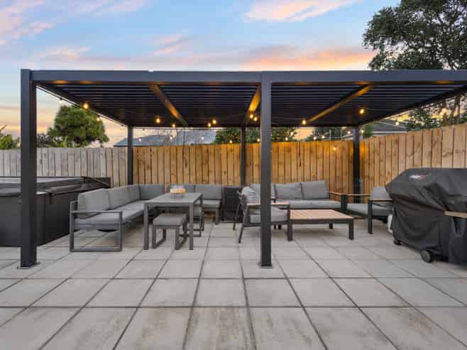 2B Kay Road, Panmure