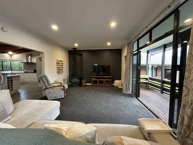 15  Boons Valley Road, Waikawa