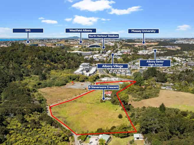 8 Stevensons Crescent, Albany