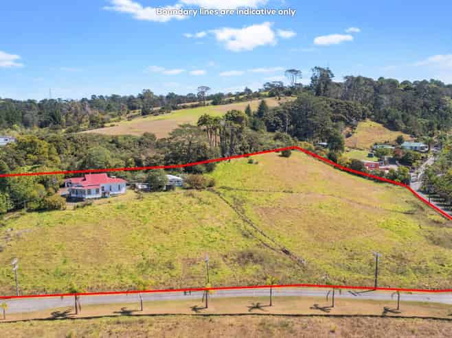 8 Stevensons Crescent, Albany