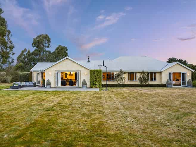 30 Wetherfield Lane, Swannanoa