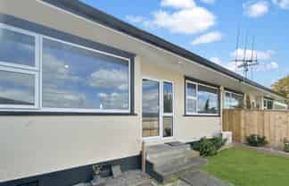4 Hobson Street, Feilding