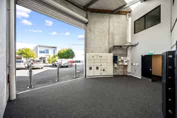 FLEXIBLE ALBANY INDUSTRIAL: MOTIVATED LANDLORD
