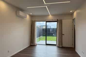 5 Pilot Drive, Hobsonville