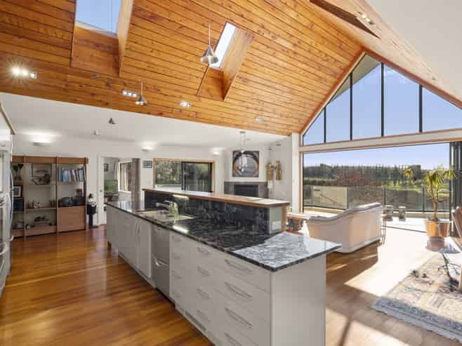 521 Kauri Point Road, Katikati