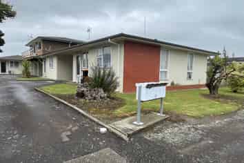 2/43 Albert Street, Palmerston North