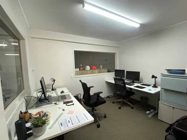 Affordable Content Close To Town