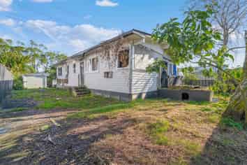 44 Clayton Avenue, Otara