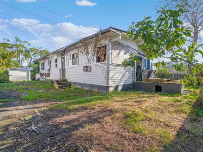 44 Clayton Avenue, Otara