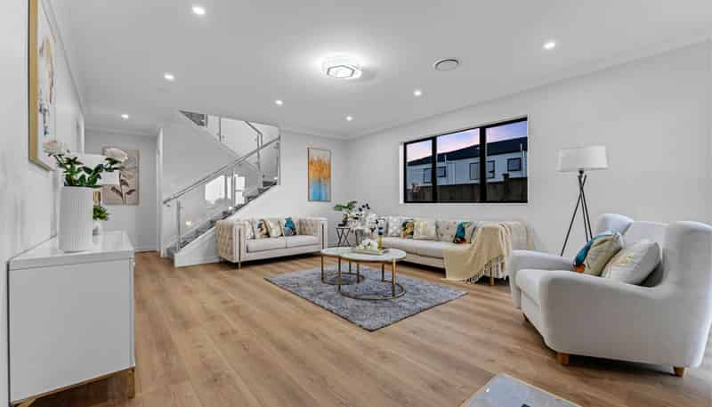 5 Catalina Avenue, Rosehill