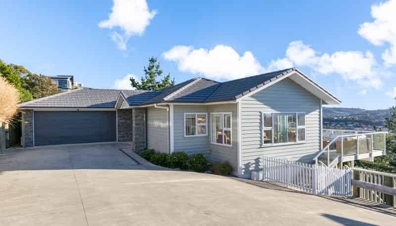 145 Endeavour Drive, Whitby