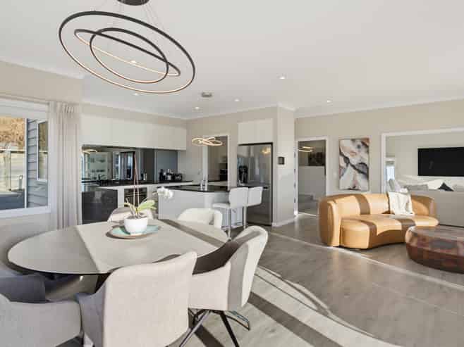 145 Endeavour Drive, Whitby