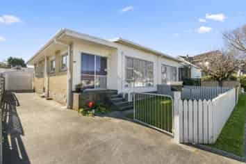 14a Percy Cameron Street, Avalon
