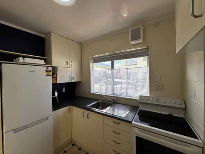 5/154  Onepu Rd, Lyall Bay