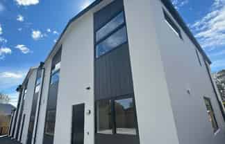 a/20 Ashfield Place, Ilam