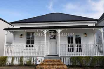 HIGH PROFILE HERNE BAY VILLA