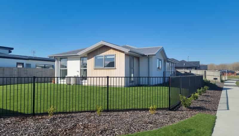 49 Wakeman Drive, Lincoln
