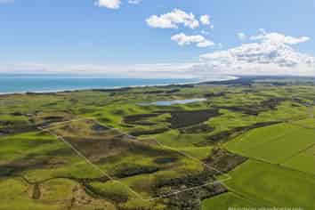 931B Sandhills Road, Ahipara