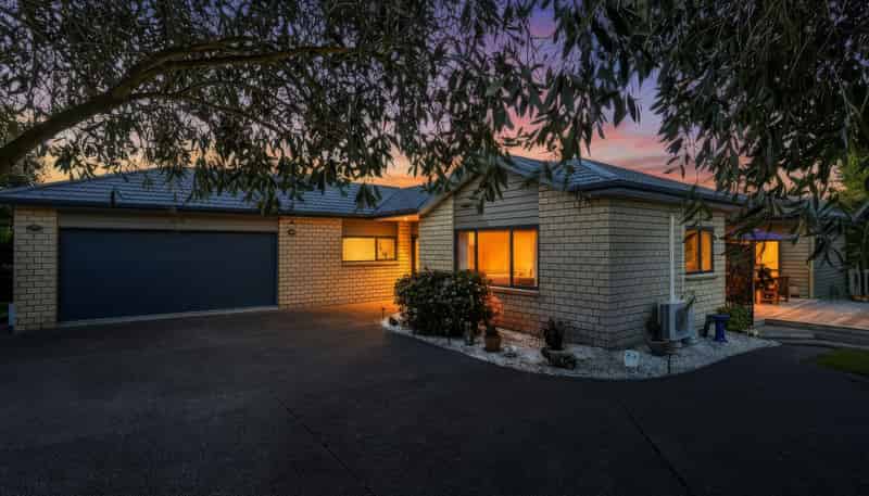 23 Lithgow Drive, Otamatea