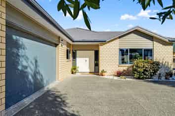 23 Lithgow Drive, Otamatea