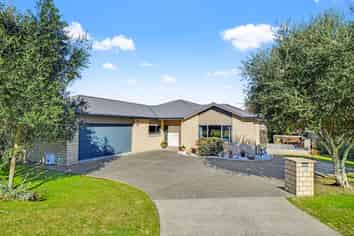 23 Lithgow Drive, Otamatea