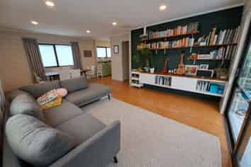 1/94 Beach Road, Te Atatu Peninsula