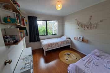 1/94 Beach Road, Te Atatu Peninsula