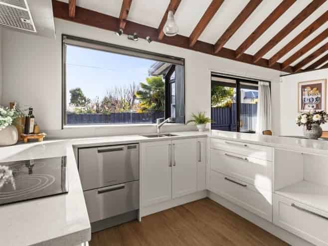 1/8 Duart Road, Havelock North
