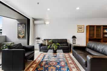 1I/175 Hurstmere Road, Takapuna
