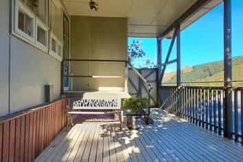 7 Amos Way, Kingston