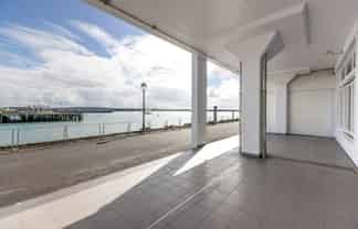 CBRE - Newly Refurbished Office Suite