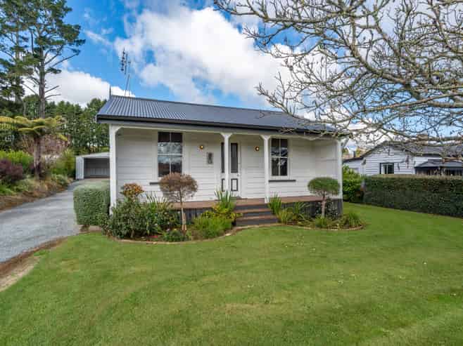 18 Bernard Street, Pukemiro