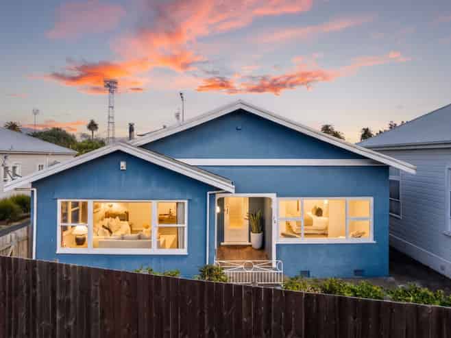 70 Nelson Crescent, Napier South