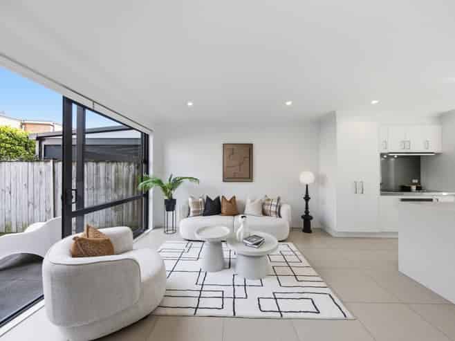 43 Scoria Crescent, Stonefields