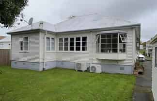 10 Rangiora Avenue, Roslyn