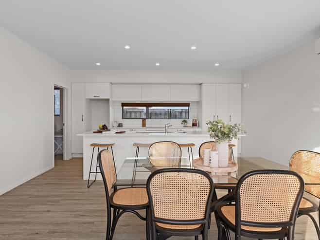 44 William Dawson Crescent, Wigram