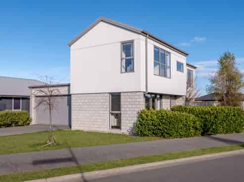 44 William Dawson Crescent, Wigram