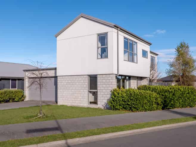 44 William Dawson Crescent, Wigram