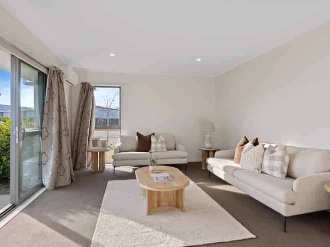 44 William Dawson Crescent, Wigram