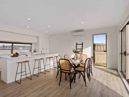 44 William Dawson Crescent, Wigram