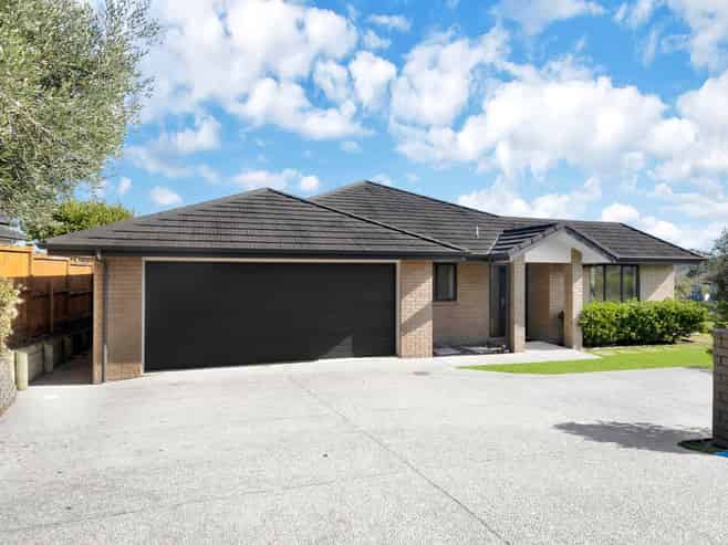 52 Madison Terrace, Silverdale